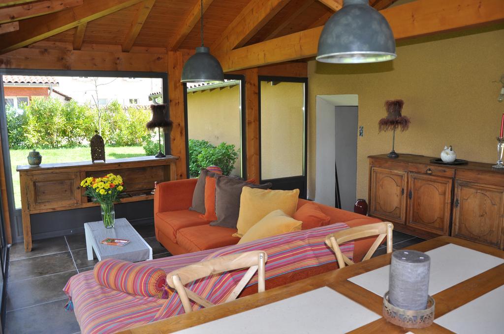 B&B La Cerisaie Francheleins Dış mekan fotoğraf